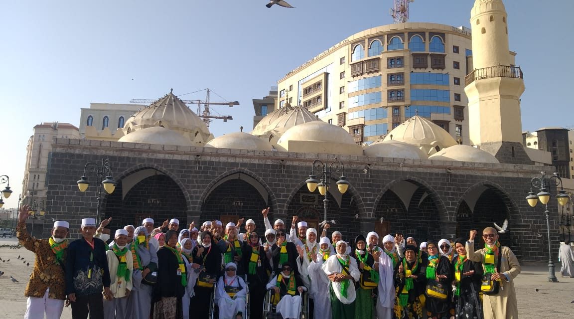 Keuntungan Umrah Menggunakan Jasa Travel Umrah